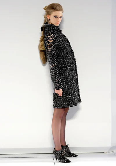 Look 28